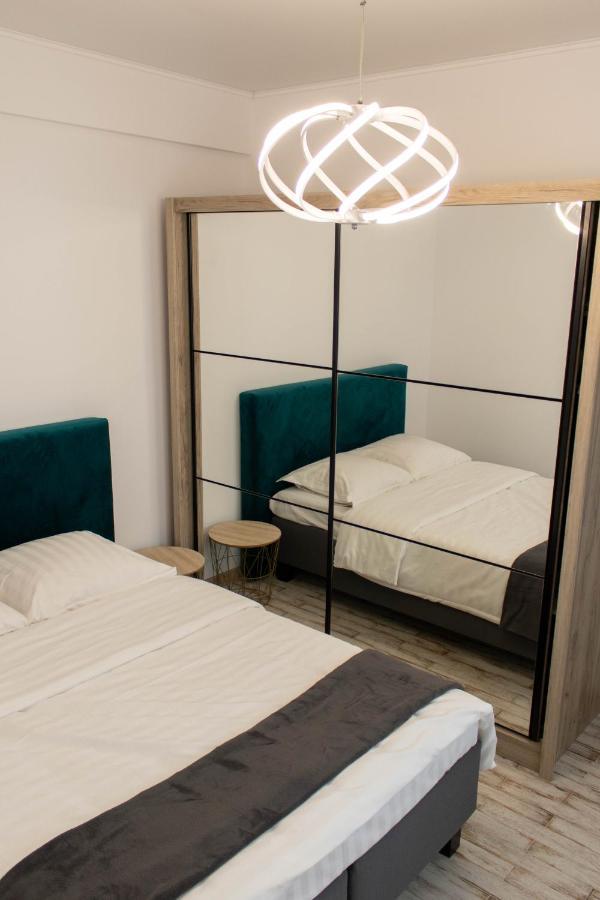 Yzza Apartament Năvodari Exterior foto