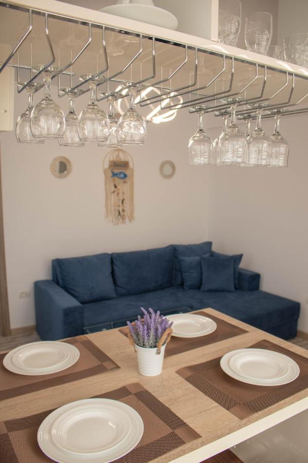 Yzza Apartament Năvodari Exterior foto